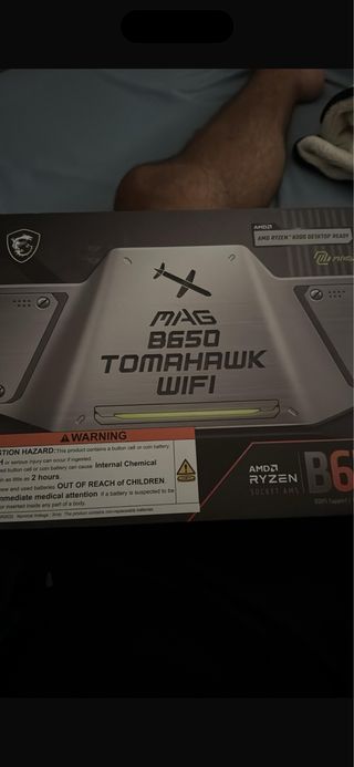 MSI MAG B650 Tomahawk WiFi Placa Base