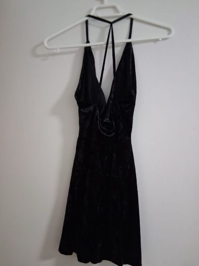 Vestido de veludo preto