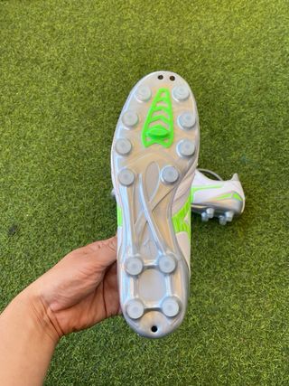 Botas de fútbol Mizuno Morelia Neo