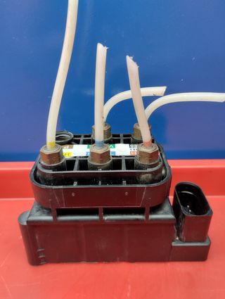 Bloque Válvulas Suspensión Mercedes A2123200358