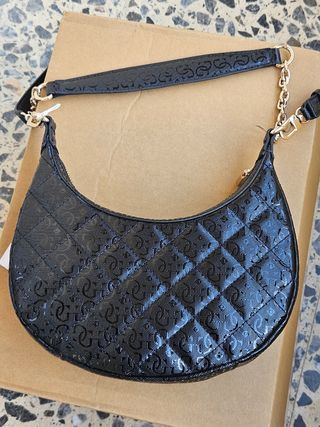 Bolso Guess Negro Dorado