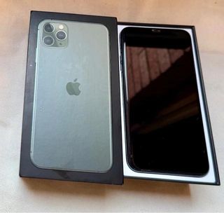 iPHONE 11 PRO MAX