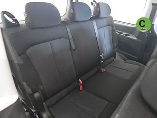 Hyundai Staria 2.2 CRDI Maxx 9S 130 kW (177 CV)