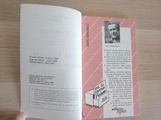 Una Historia En La Historia
