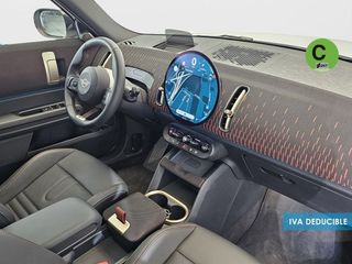 MINI Countryman John Cooper Works ALL4 221 kW (301 CV)