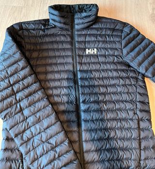 Chaqueta Helly Hansen Negra Plumas