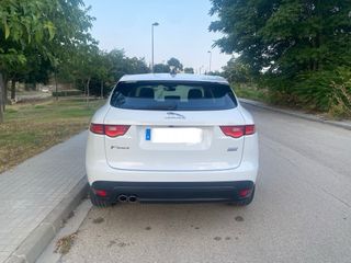 Jaguar F-Pace Prestige