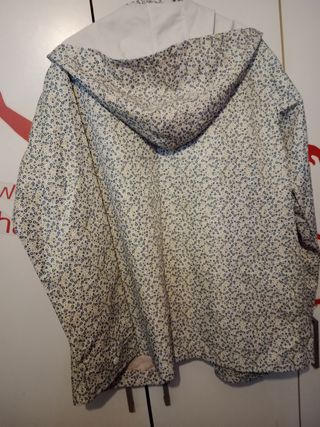 Chubasquero estampado