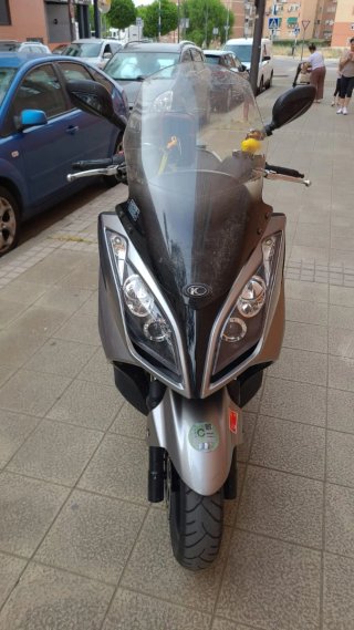 Scooter Kymco Superdink 125