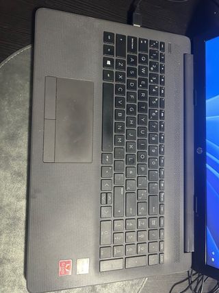Ordenador portátil HP Negro