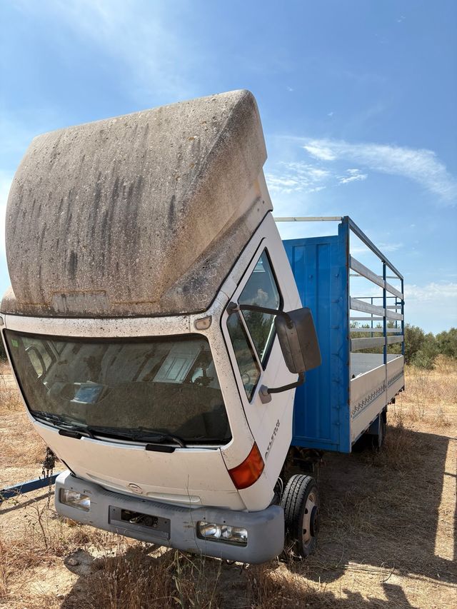 Despiece Nissan Atleon 120