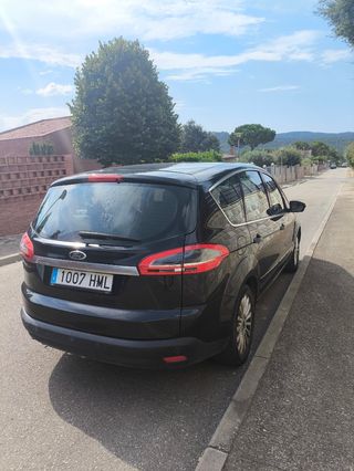 Ford S-MAX 2012