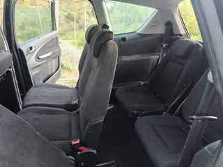 Ford S-MAX 2012