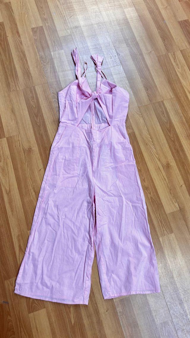 Mono rosa con lazo y abertura y blusas y más 