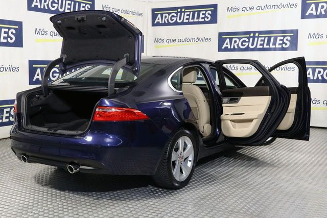 Jaguar XF 3.0D Auto