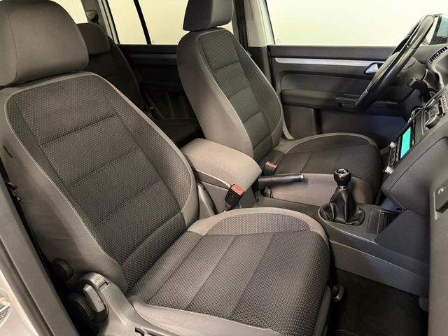 VOLKSWAGEN Touran 1.6 TDI 105cv Advance Bluemotion Tech