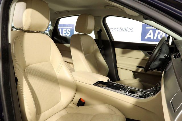 Jaguar XF 3.0D Auto