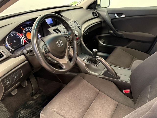 HONDA Accord 2.0 i-VTEC Elegance