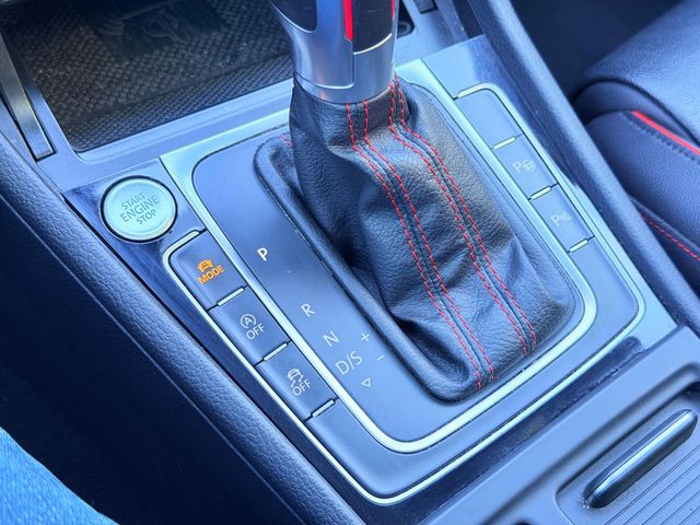 VOLKSWAGEN Golf GTI TCR 2.0 TSI 213kW(290CV) DSG