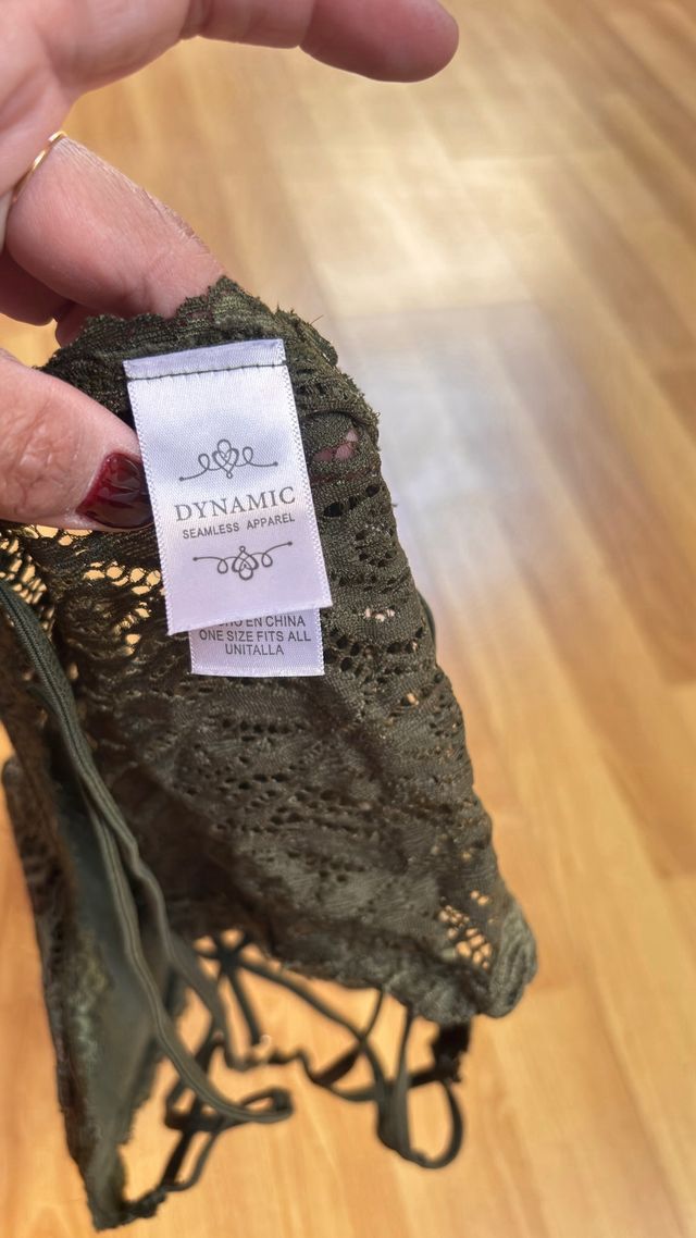 Blusa verde militar + 5 blusas