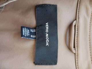 Cazadora efecto piel Vero Moda