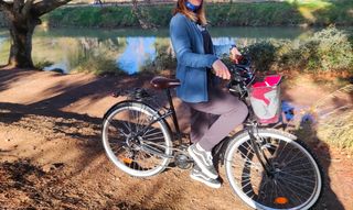 Bicicleta de paseo negra