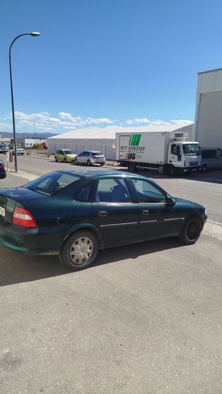 Opel Vectra 1998