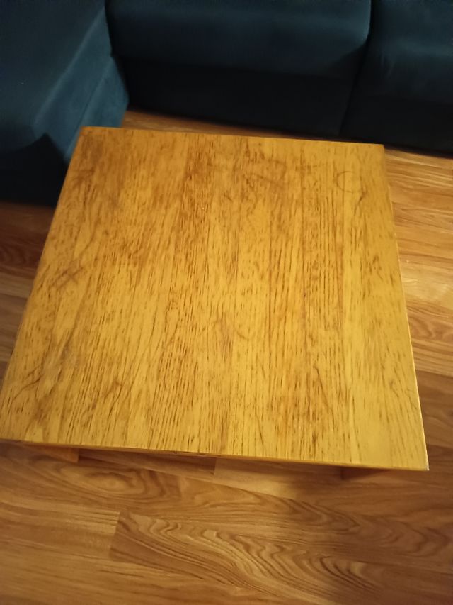Mesa de centro de madera maciza