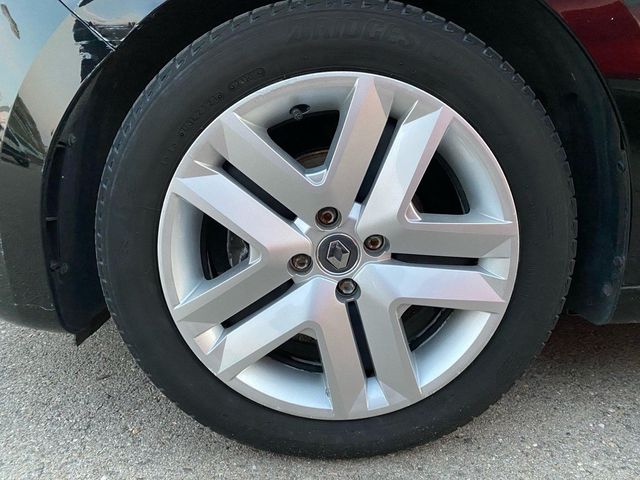 RENAULT Clio Clio Clio TCe Intens 67kW