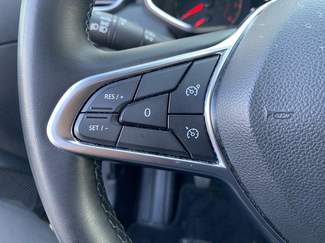 RENAULT Clio Clio Clio TCe Intens 67kW