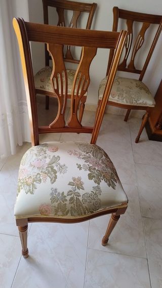 Conjunto mesa y 6 sillas madera salón
