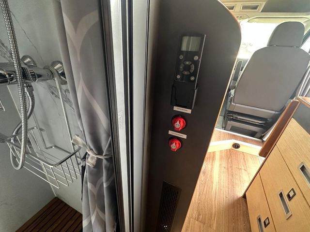 MAN TGE 3.180 FURGON VIVIENDA L4