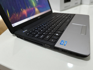 Notebook ACER i5 Pro 32 GB RAM- SSD con Win 11 