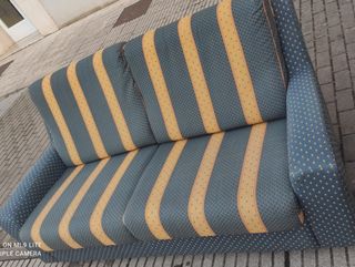 Sofá cama 2 plazas tela azul y amarillo