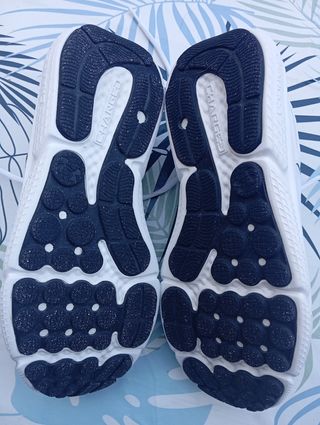 Zapatillas Under Armour Blancas
