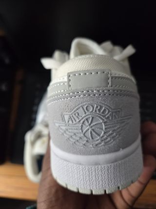 Unisex Zapatillas Jordan Air low 1 Gris y Blanco