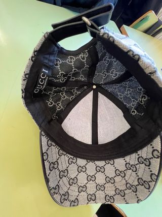 Gorra Gucci Gris GG Monogram
