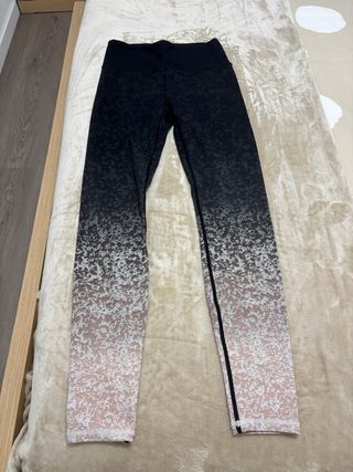 Mallas deportivas degradado negro y rosa