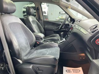 Ford S-MAX Titanium 2011 