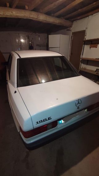 Mercedes-Benz Clase E 1991