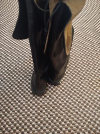 Botas Zara Piel Marrón y Negra Talla 38