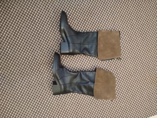 Botas Zara Piel Marrón y Negra Talla 38