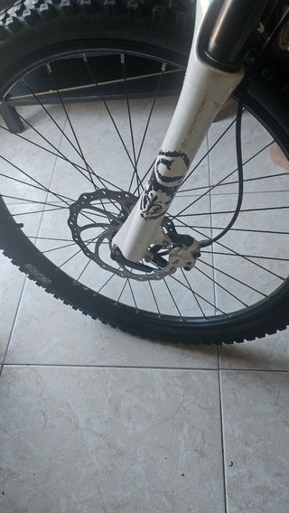 Bicicleta Montaña Rockrider Blanca