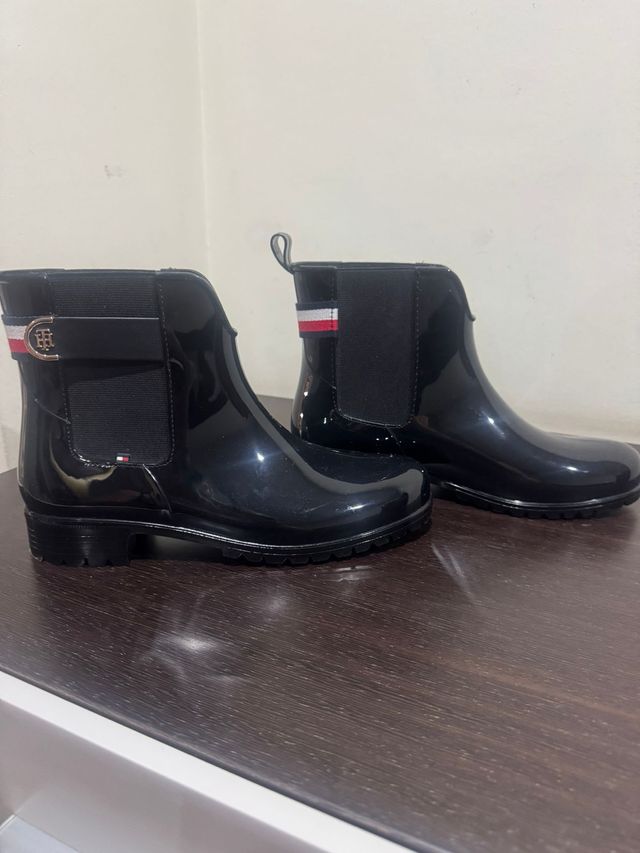 Botines Tommy Hilfiger Negros