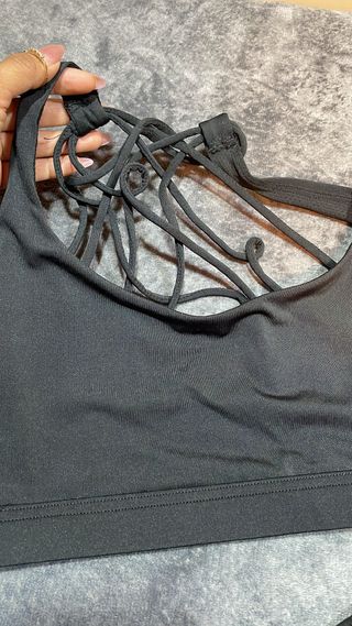 Conjunto deportivo Puma: sujetador y legging