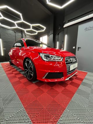 Audi S1 2015