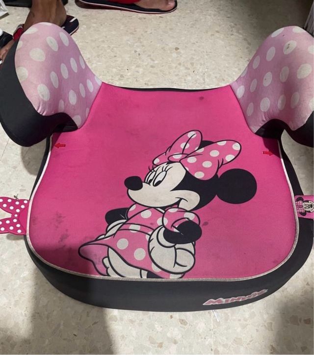 Alzador/ silla Coche Minnie Mouse