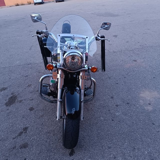 Kawasaki Vulcan VN900 Classic