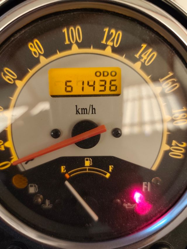 Kawasaki Vulcan VN900 Classic