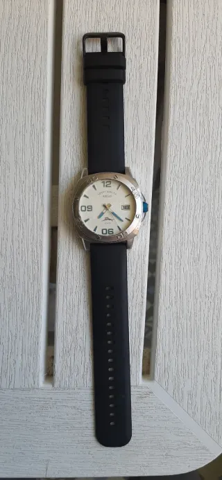 Reloj Tommy Bahama